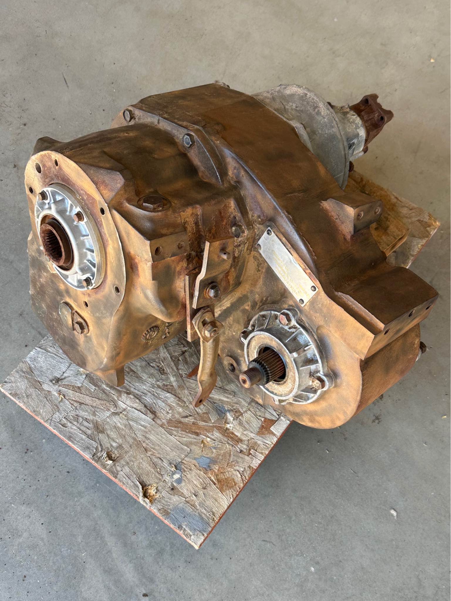 Ford NP203 Transfer Case - Car Engines & Engine Parts - Sun City ...