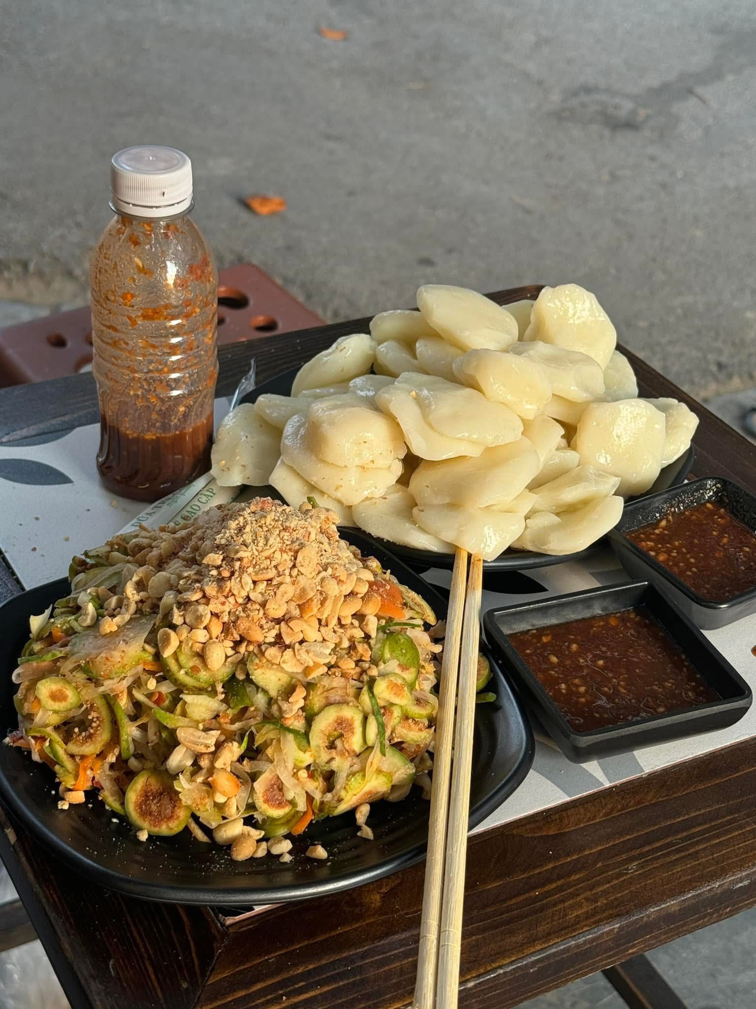 Su Mon