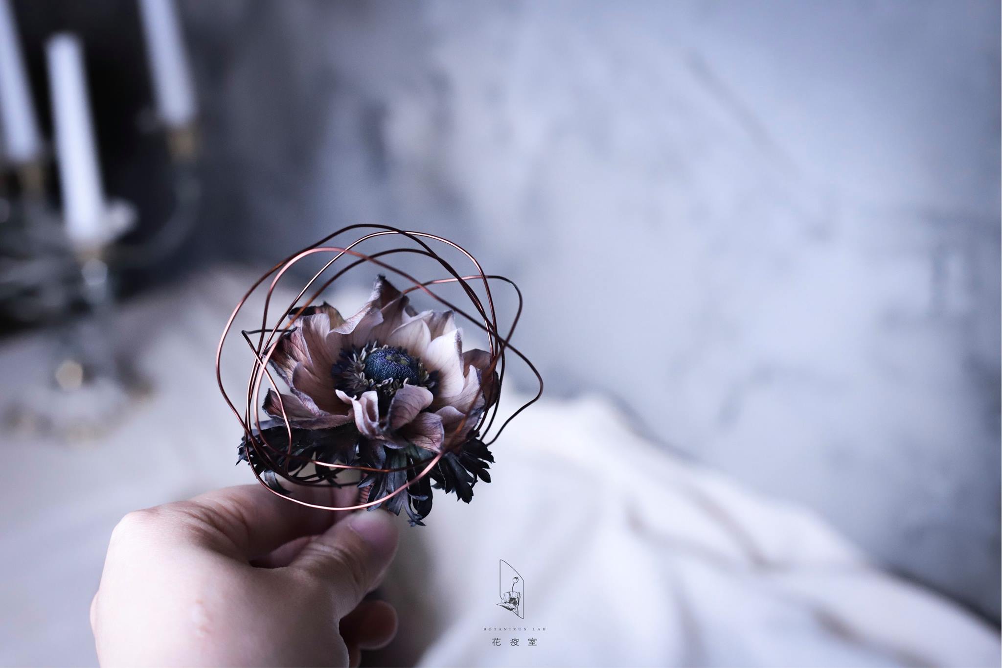 花疫分享 －胸花設計 』 這個胸花為密集課程「花宴」所帶來的特殊設計法，... - Botaniruslab 花疫室 | Facebook