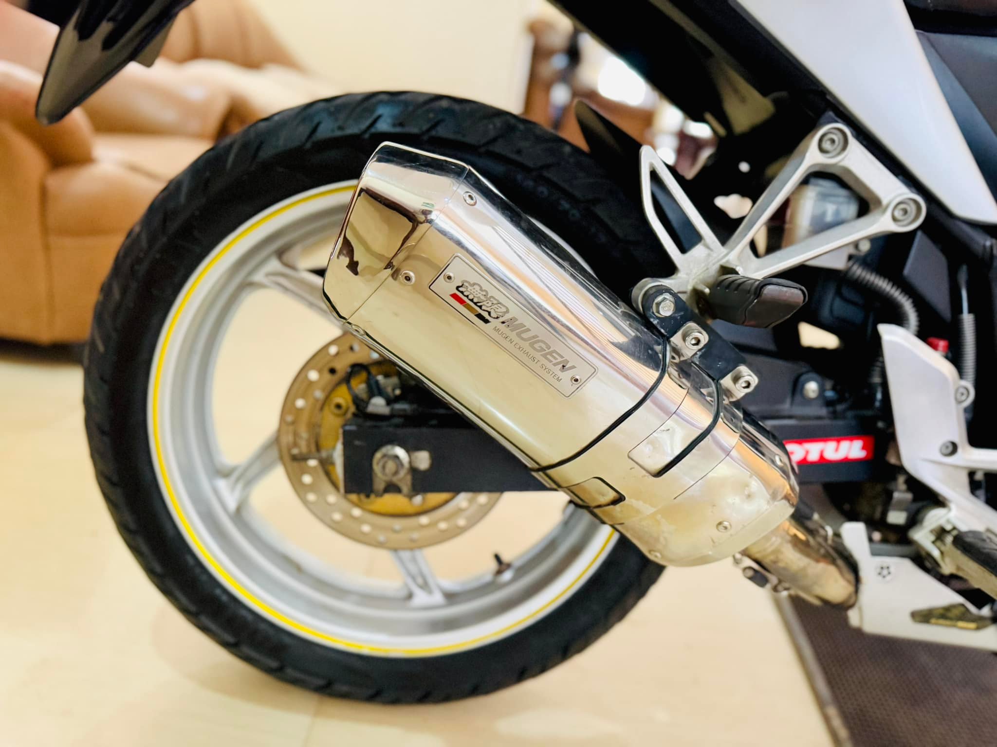 Honda CBR250R ABS Japan Made in Japan Chassie MC41 Original 