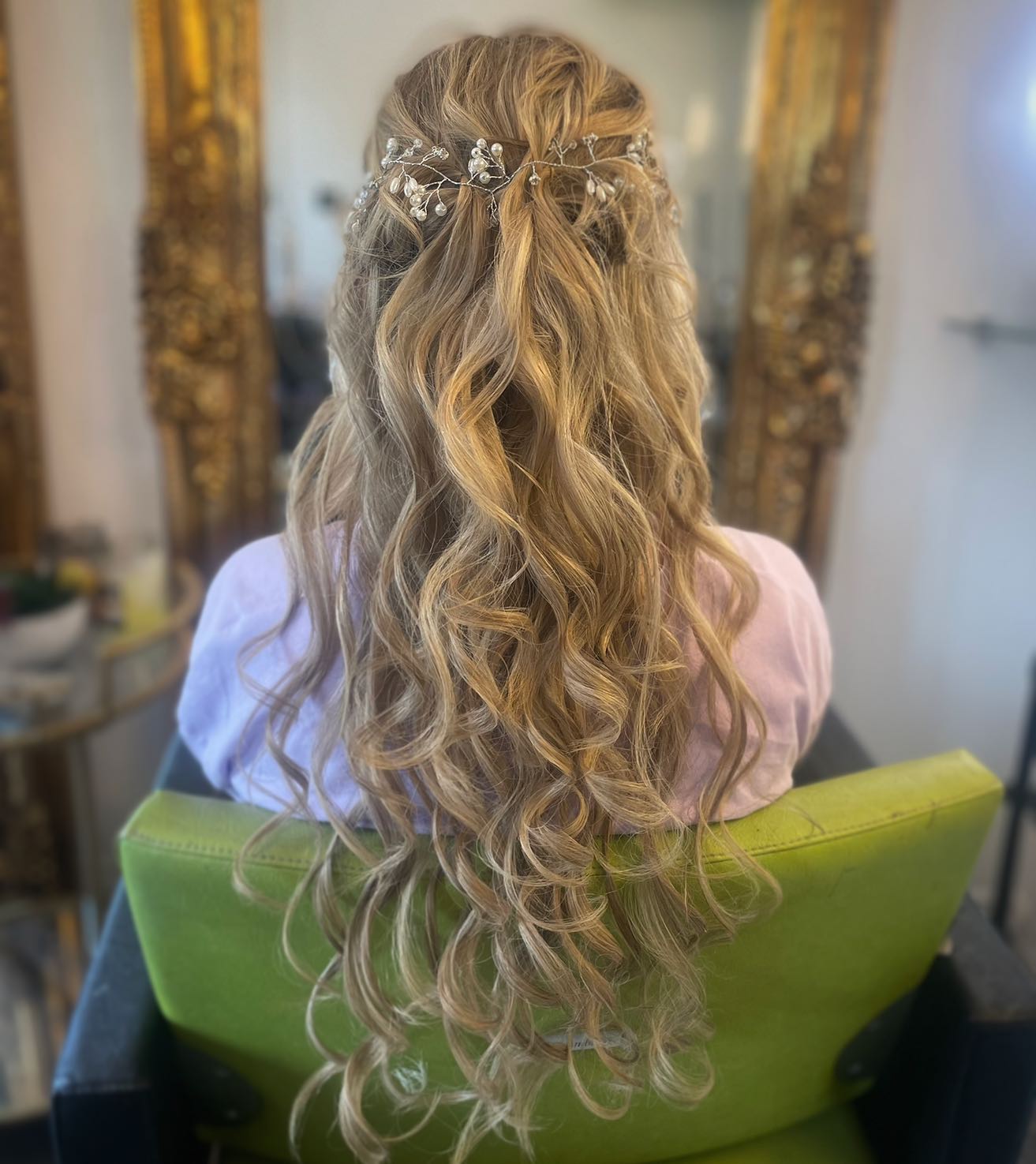 Dash - Loose textured curls for prom. And it’s all her natural hair 😍😍# ...