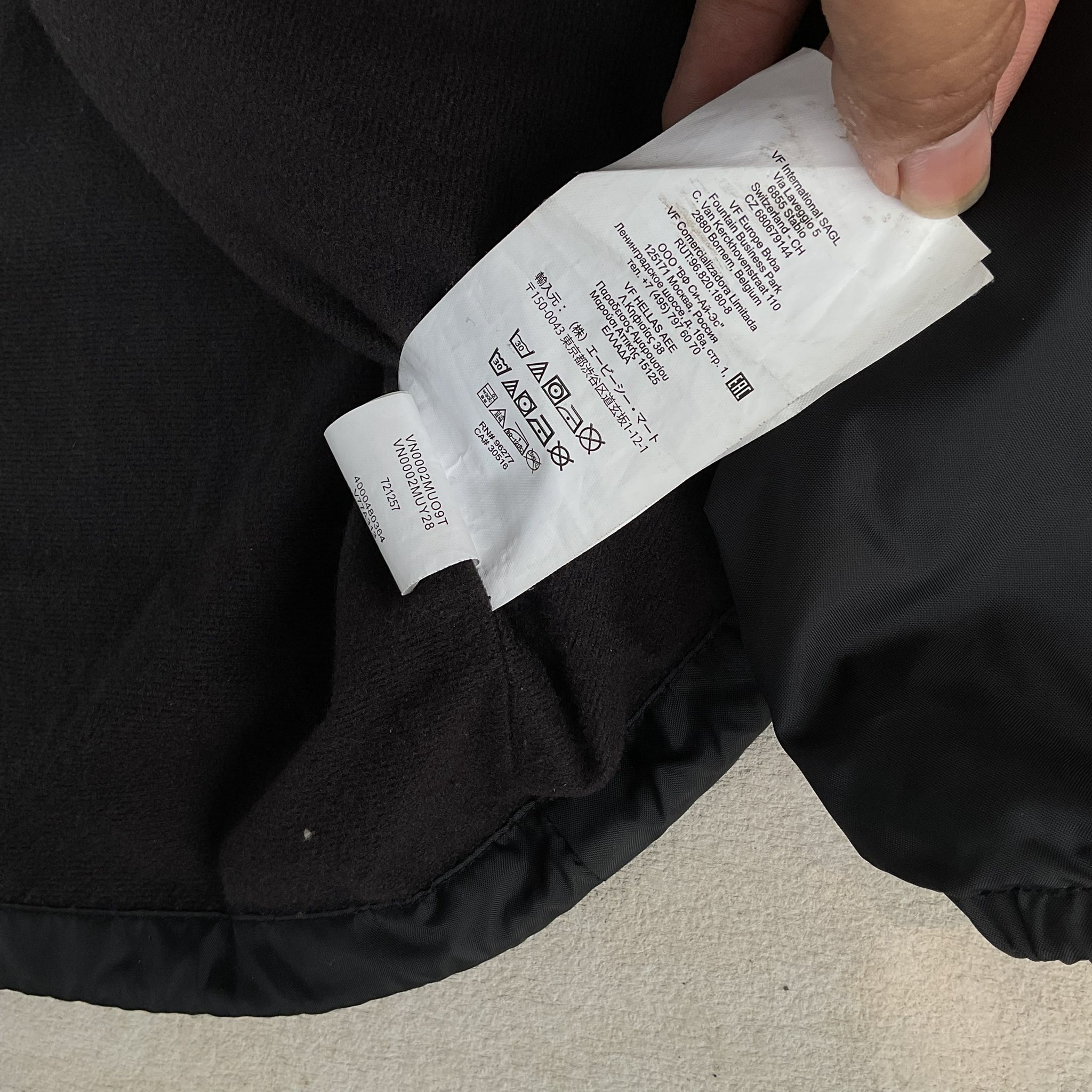 261ATDT-CSM06 WTAPS IAN / LS / COTTON BLACK X GRAY 03/04 $800 