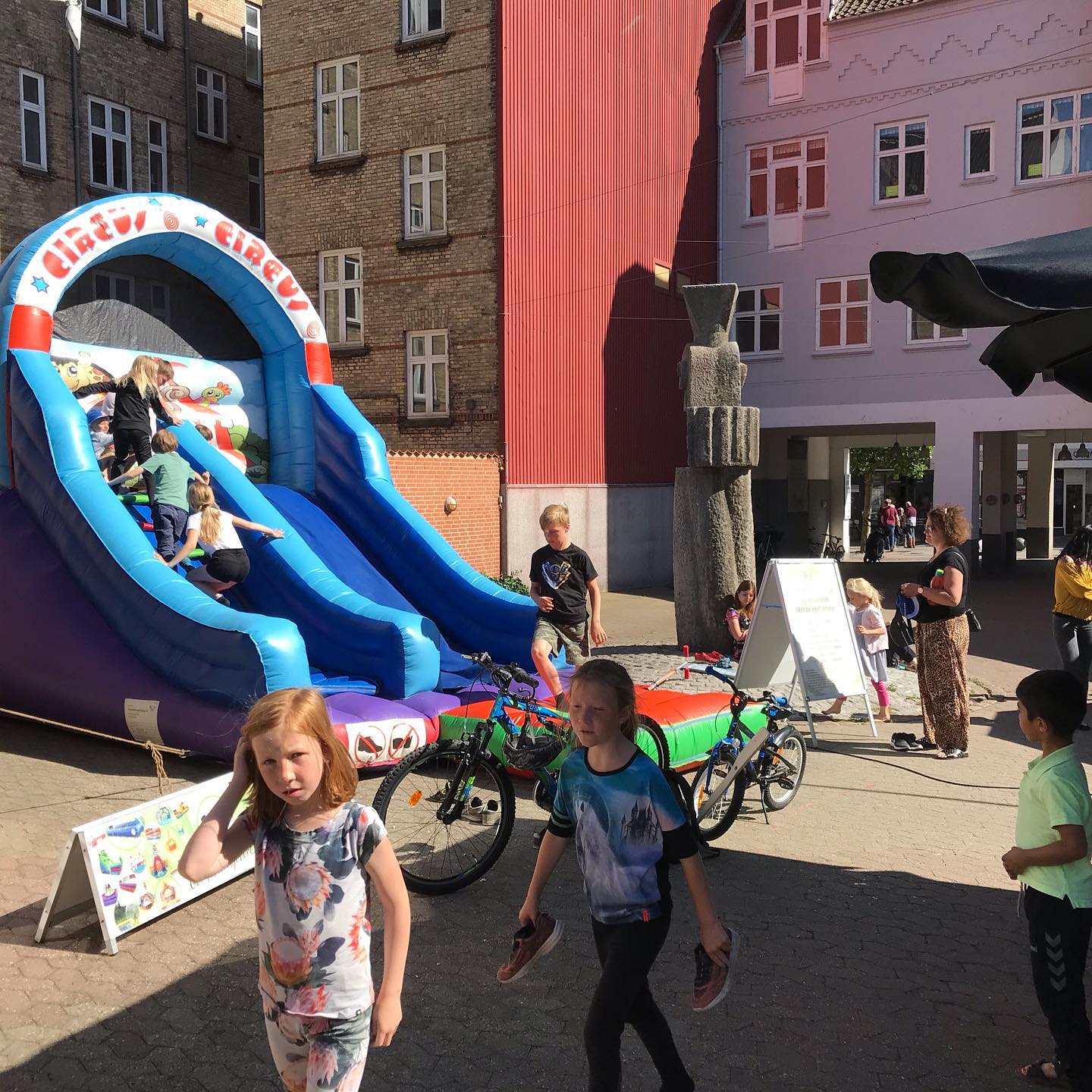 123fest-dk-b-rnenes-favorit-indslag-til-byfesterne-er