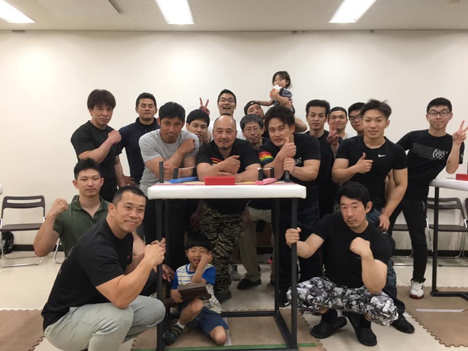 今日は Ossu Team Cobra 愛知アームレスリング 腕相撲 Facebook