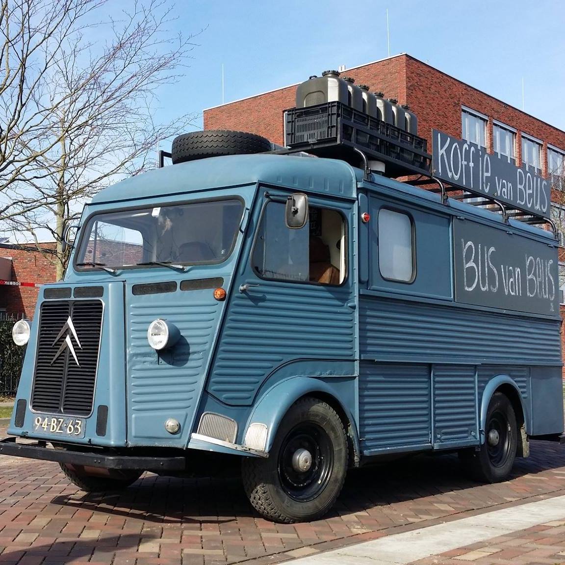 Bus van Beus