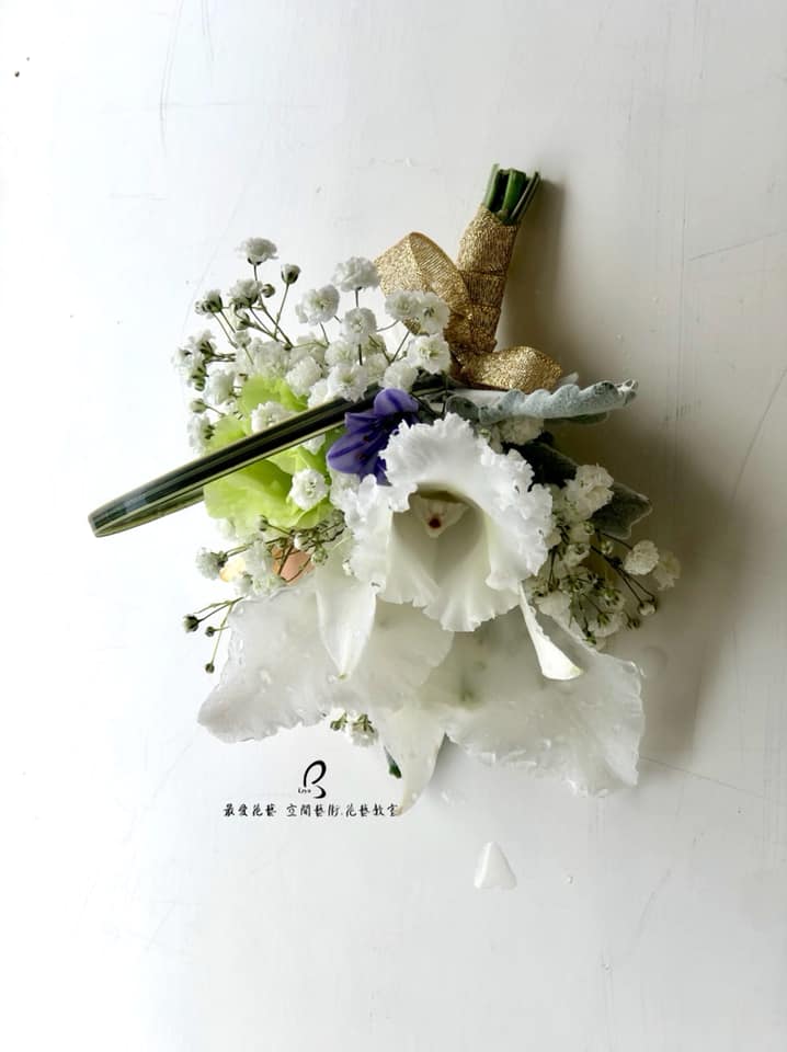 最愛花藝 空間藝術 花藝教室 2019iceo Si 卡多利亞蘭胸花 最愛花藝設計客訂 Facebook