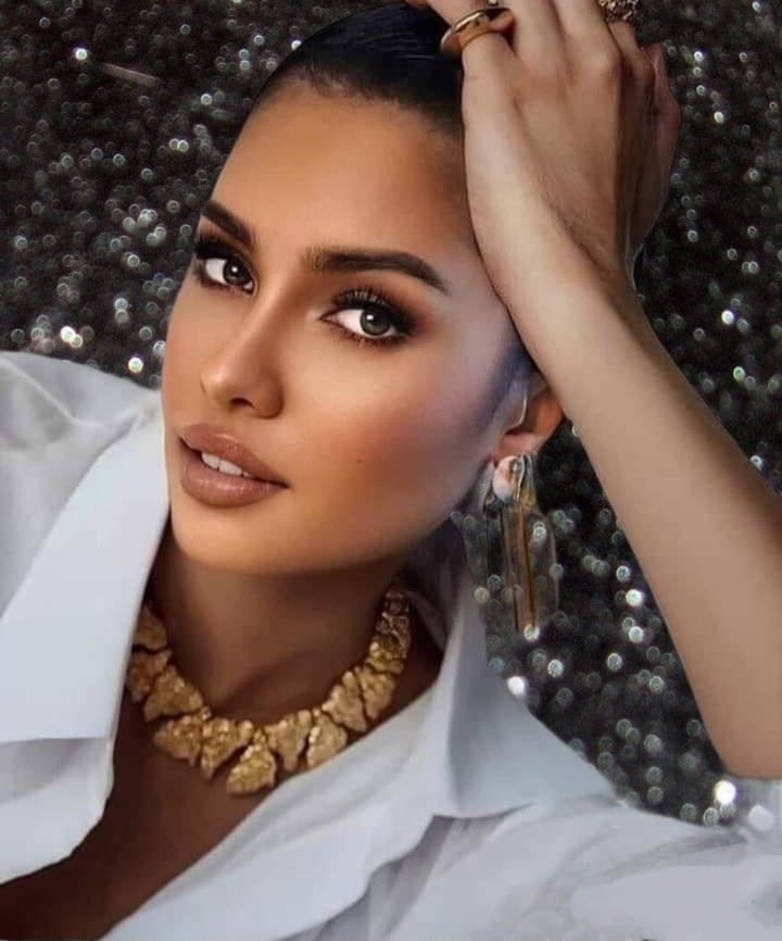 Confidently - MISS UNIVERSE PHILIPPINES 2020 Rabiya Mateo ...🇵🇭 ️💋 So ...