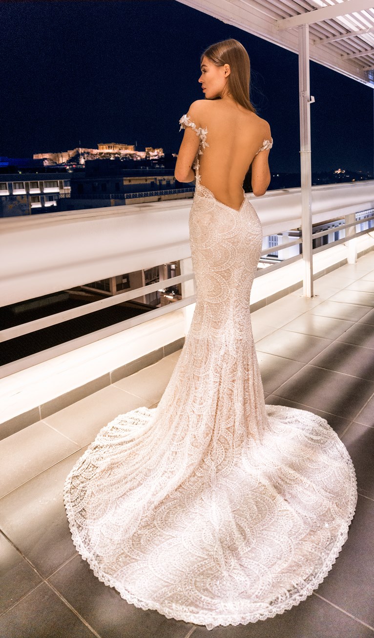 Sexy and fiercy #1011Gala dress by Galia Lahav!! https://bboutique.gr/bridal /gala