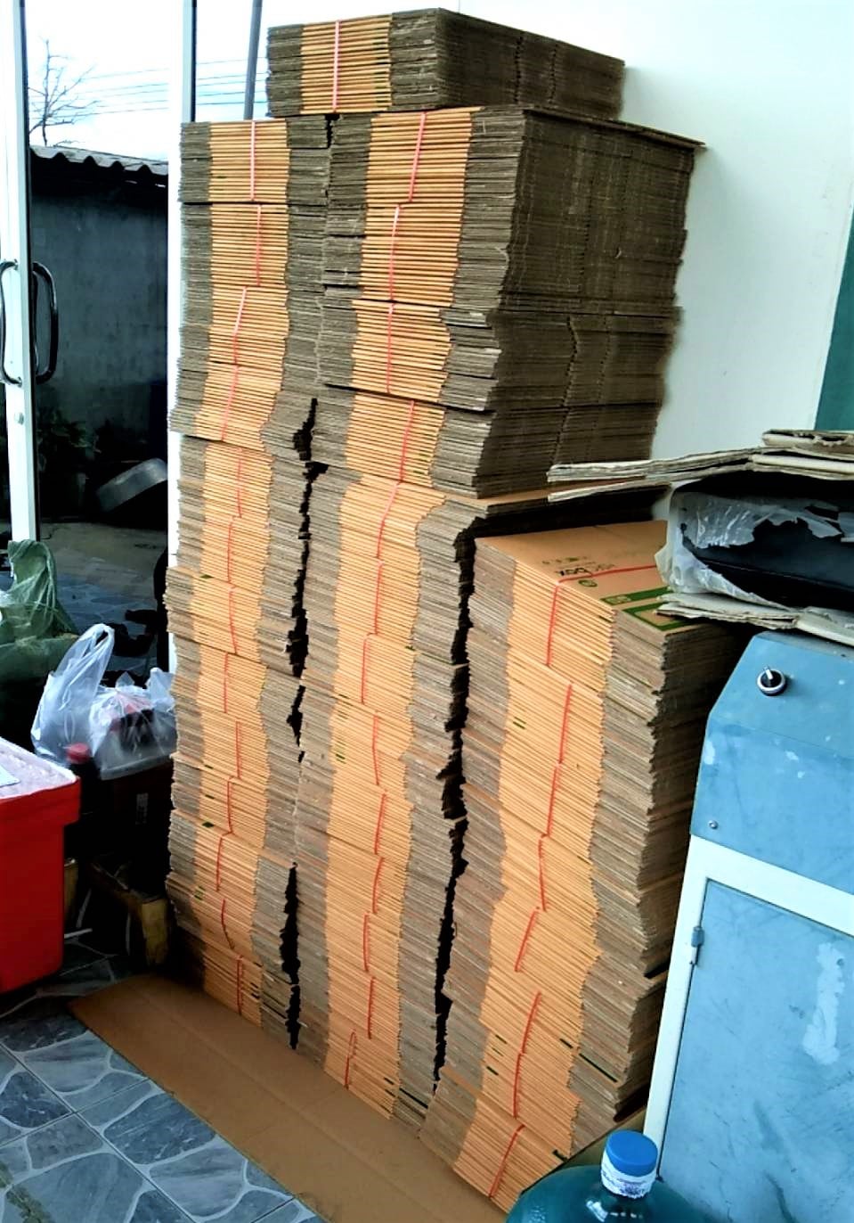 HSFC Box - ขอขอบคุณลูกค้าที่ไว้วางใจ...