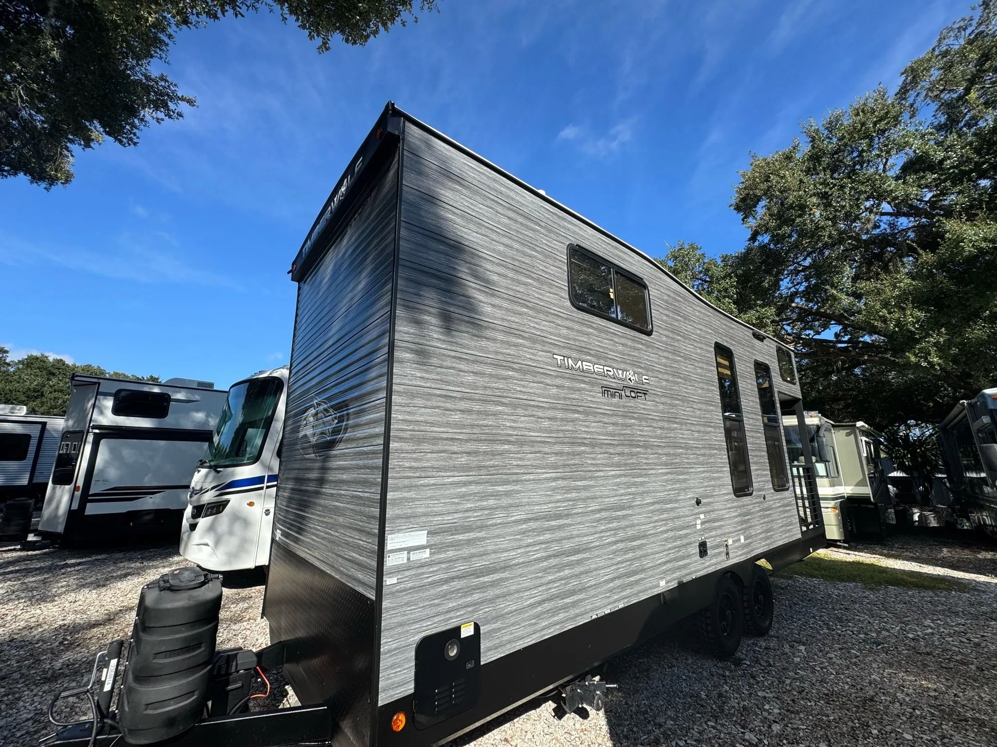 2024 Cherokee timberwolf mini loft 16ml - RVs & Campers - Thonotosassa ...
