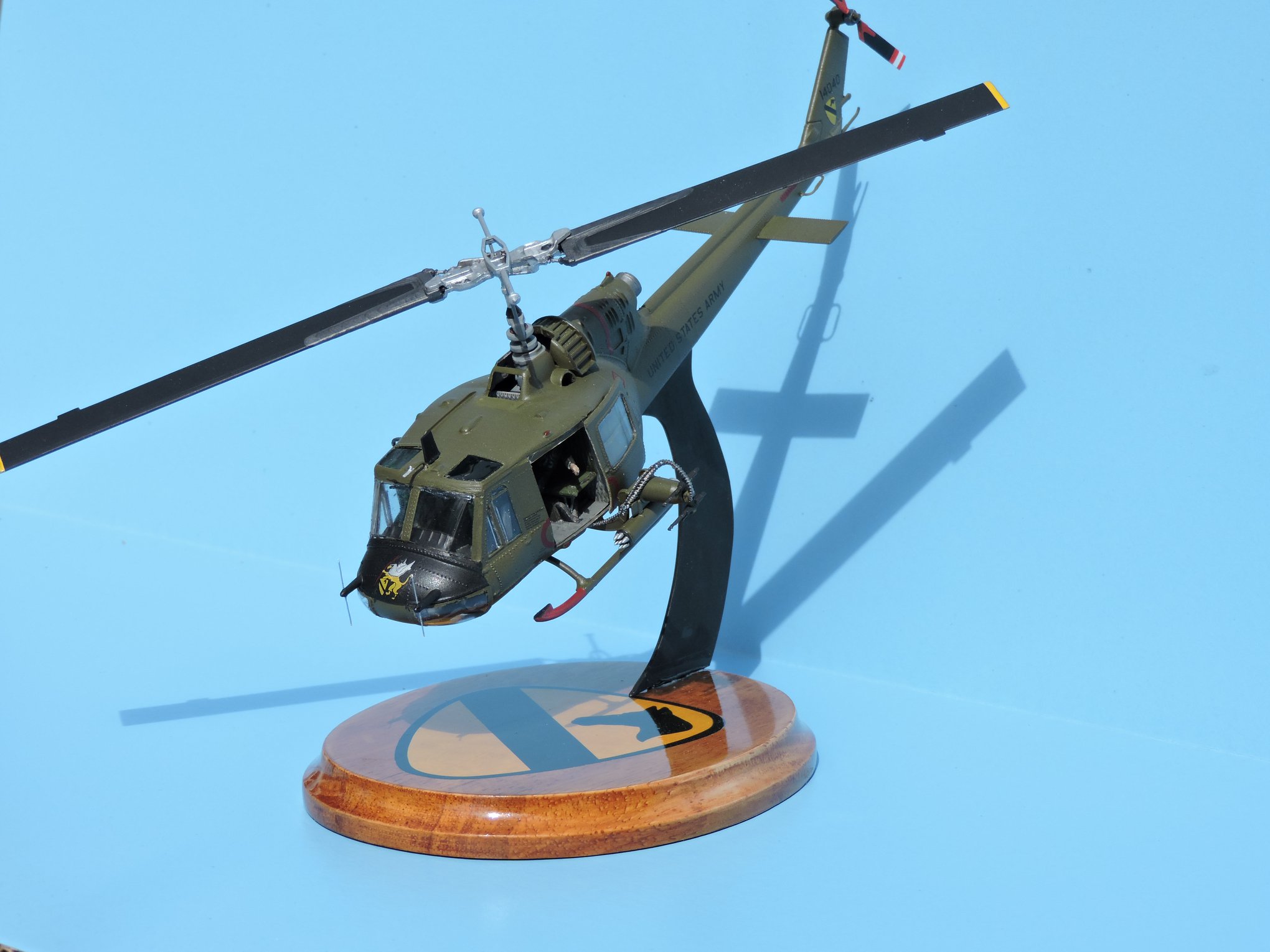 Review of 21st Century Toys 1:18 scale UH-1C Huey Slick