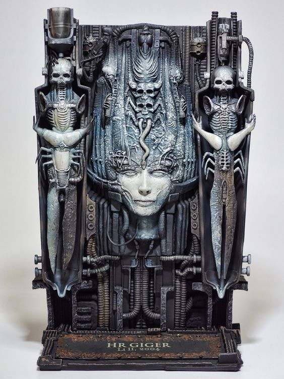The incredible McFarlane HR Giger Li II art piece from 2004.