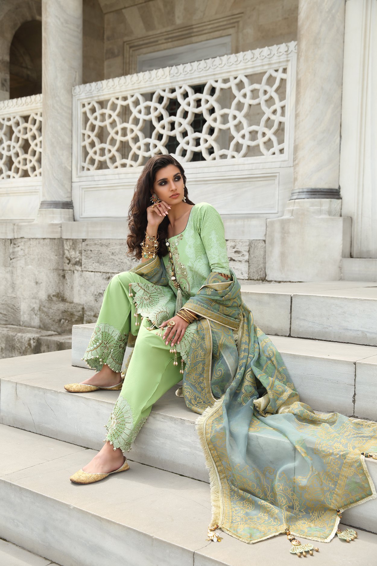 PRE BOOK NOW - EXCLUSIVELY @ethnic.pk Elif