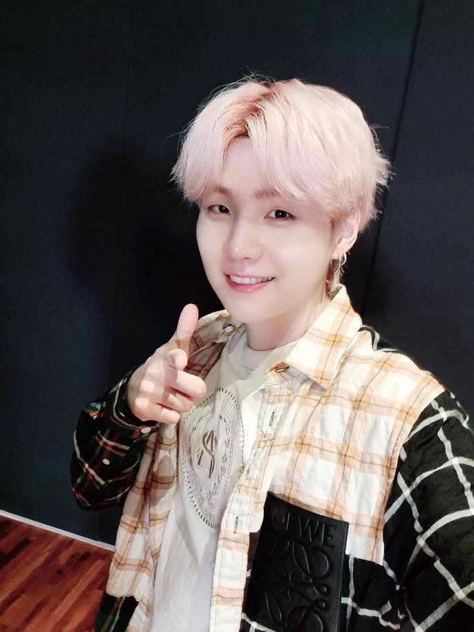 🎬| Join BTS SUGA for the countdown premiere of