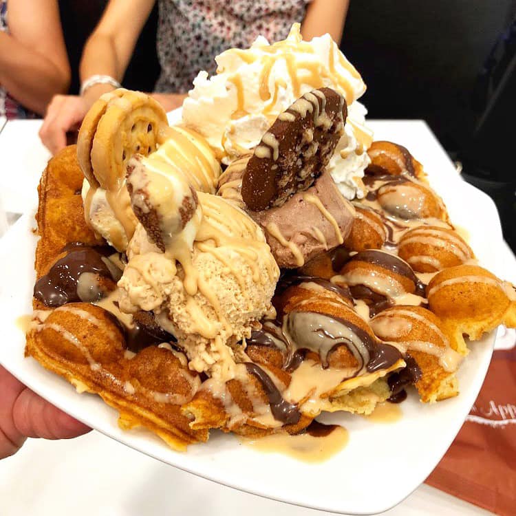 ChocoFusion - Il waffle Catania Food Porn 🐷 Una delle cose ...