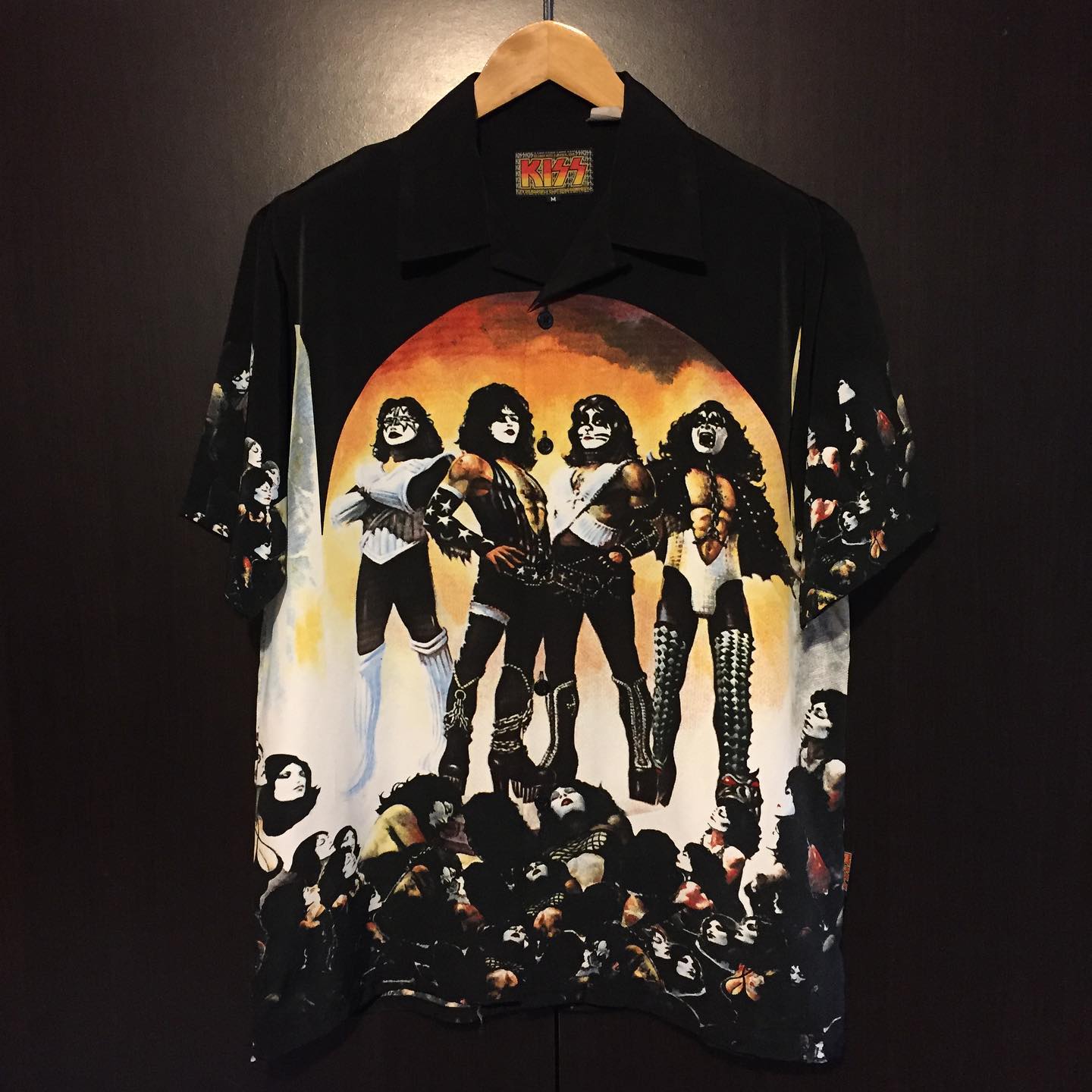 Paradise Store - KISS by DRAGONFLY เสื้อเชิร์ตวง Kiss... | Facebook