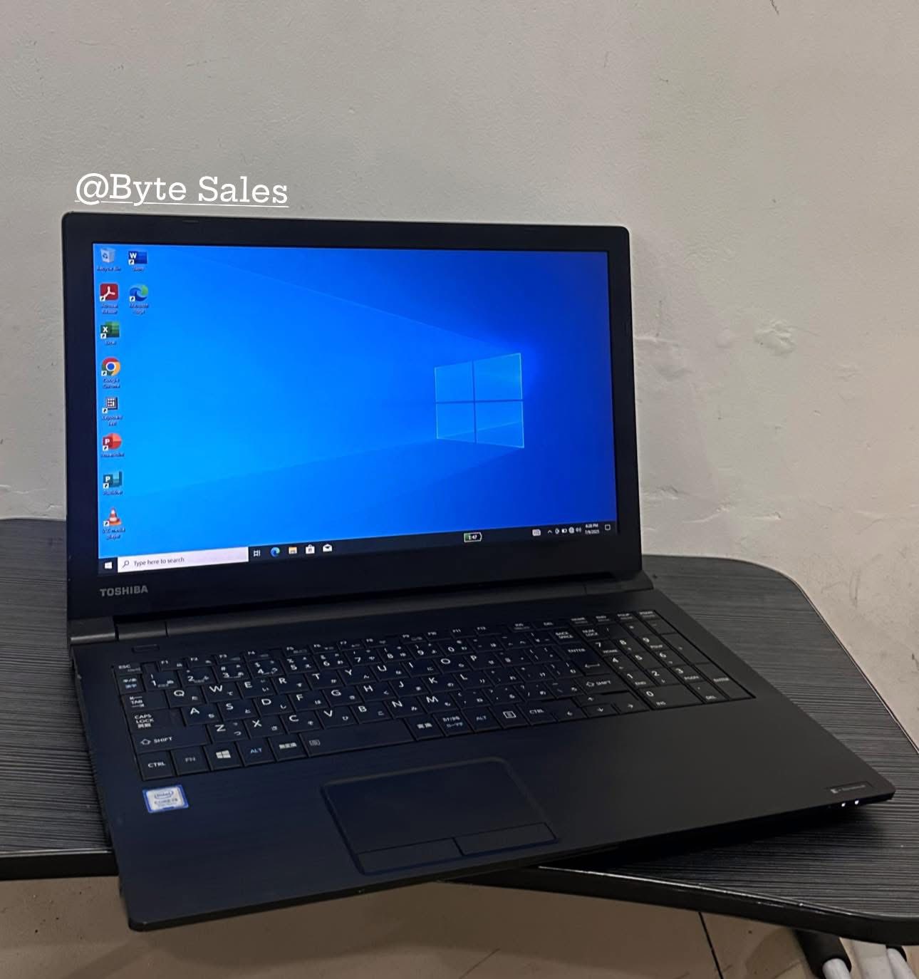 Dynabook T55/VW 第6世代 Core i3[488] Amazon.co.jp: toshiba