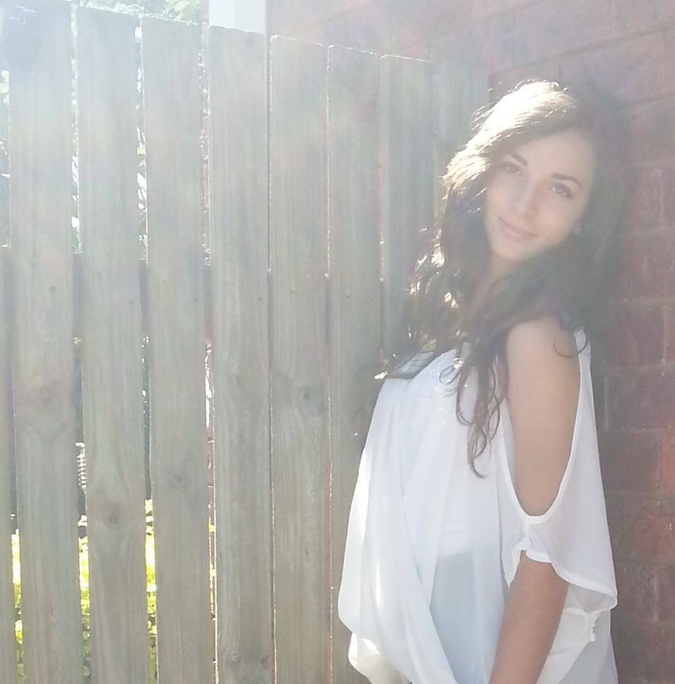 Bumble Rhi - Bumble Rhi added a new photo.