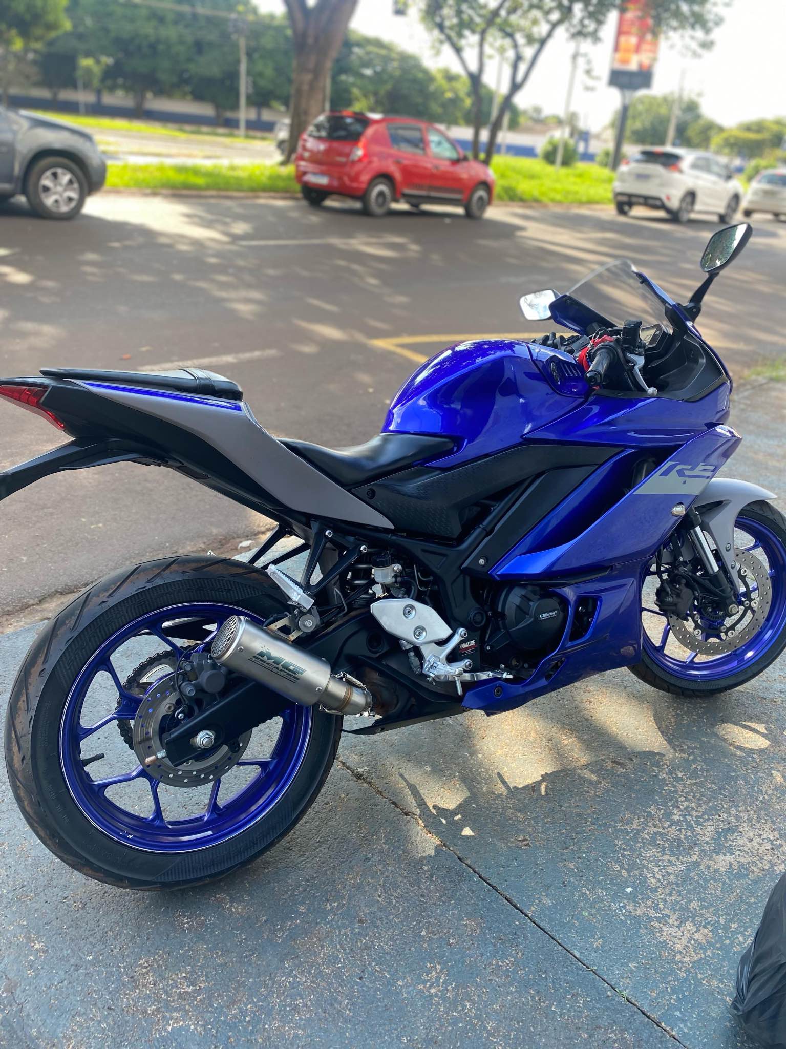 R3 azul - Motorcycles & Scooters - Uberaba, Minas Gerais | Facebook ...