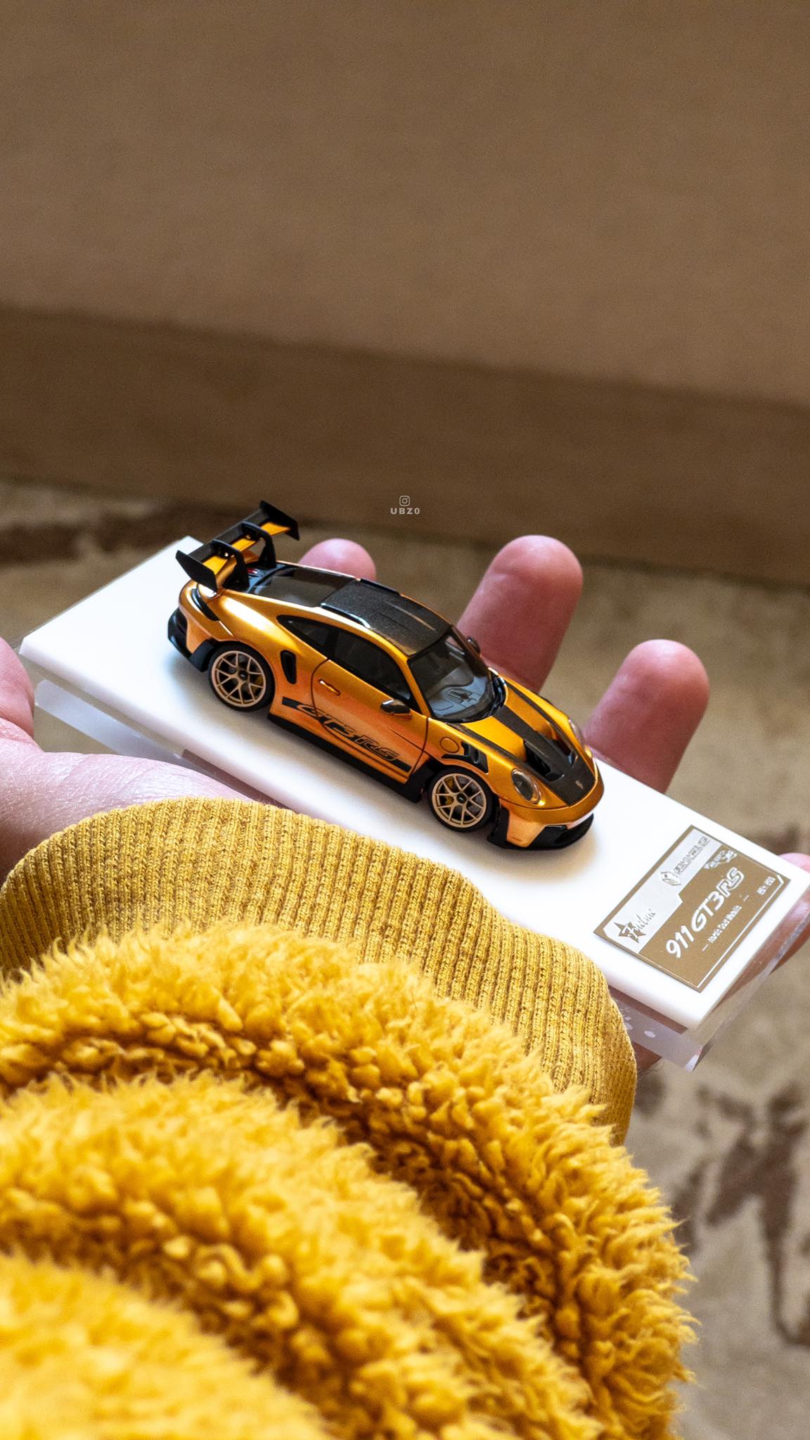 Collectors…The FUELME 1/64 Porsche 992 GT3 RS Weissach Package in