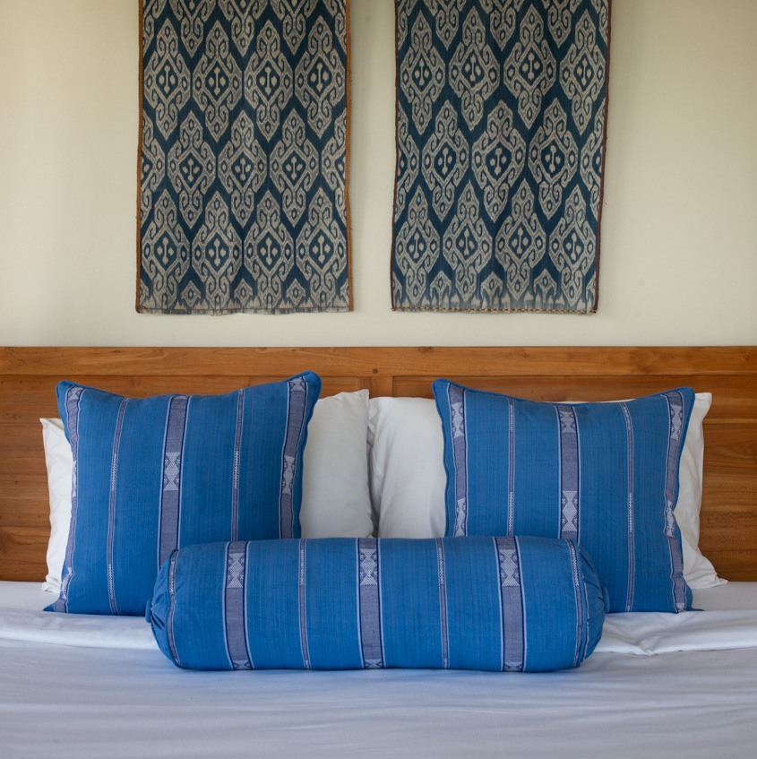 Our new fabric from Lombok has arrived.... - Tradisi Textiles
