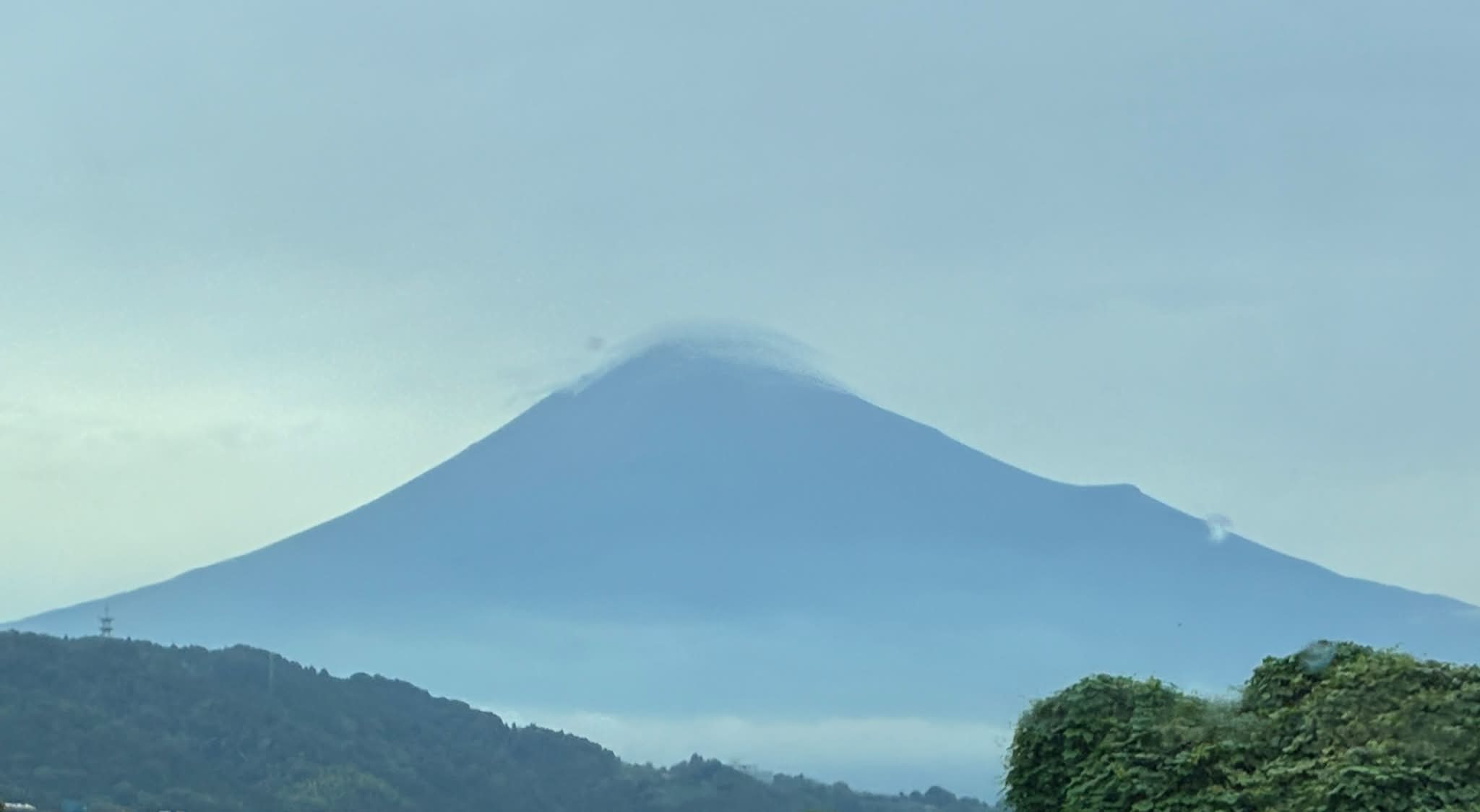 富士山写真 「雄揮の大地」 本日の富士山🗻