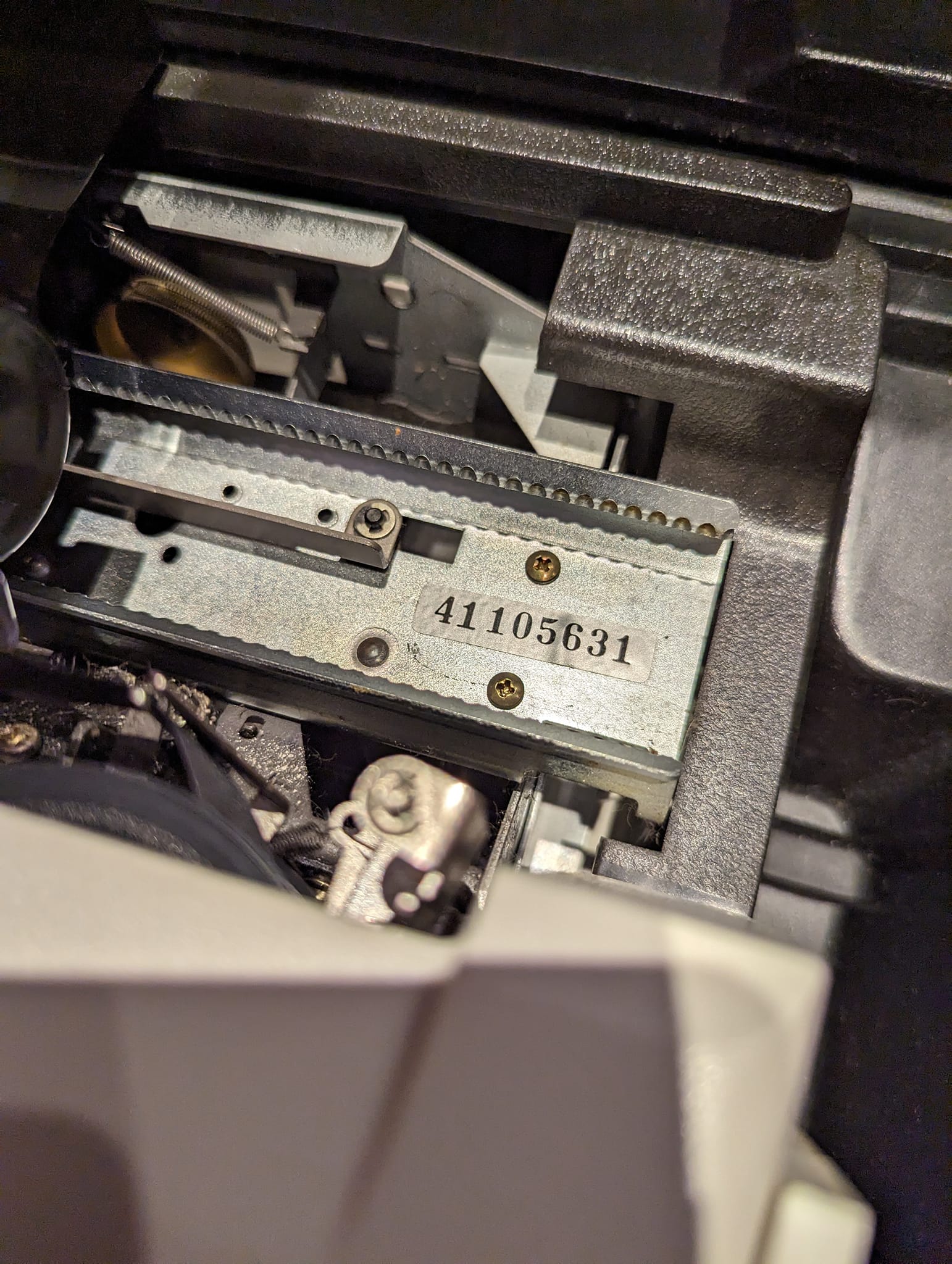How to find manufacturing year of Gabriele 12 typewriter