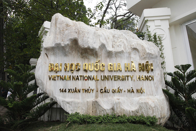 Góc ôn thi VNU - tài liệu và đề thi | Ai pass giáo trình lsđ, ktct k ạ ...