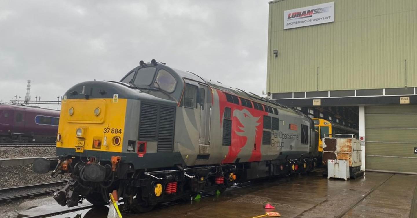 37884 “Cepheus” outside Loram... - Inter City Railway Society