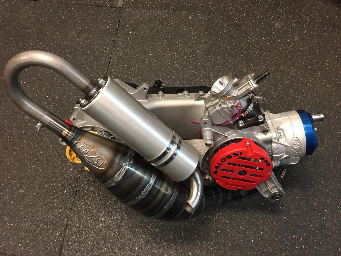DDL Tuning - Tekoop! 2Fast 70 FL/ Malossi motorblok DDL... | Facebook