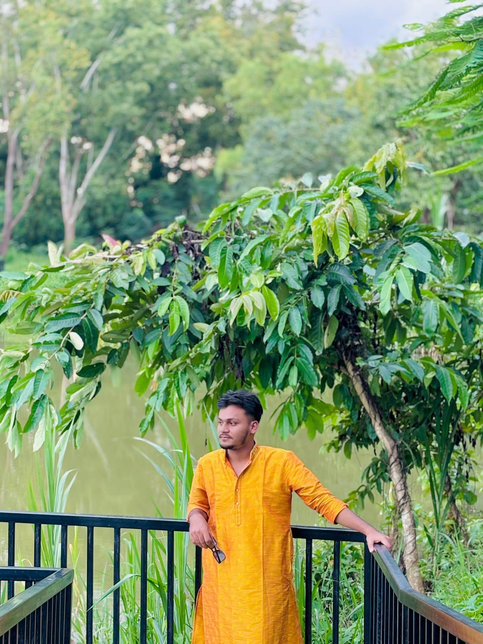 AR F AT (@sawon.md.arfat) • Facebook, Connect with friends
