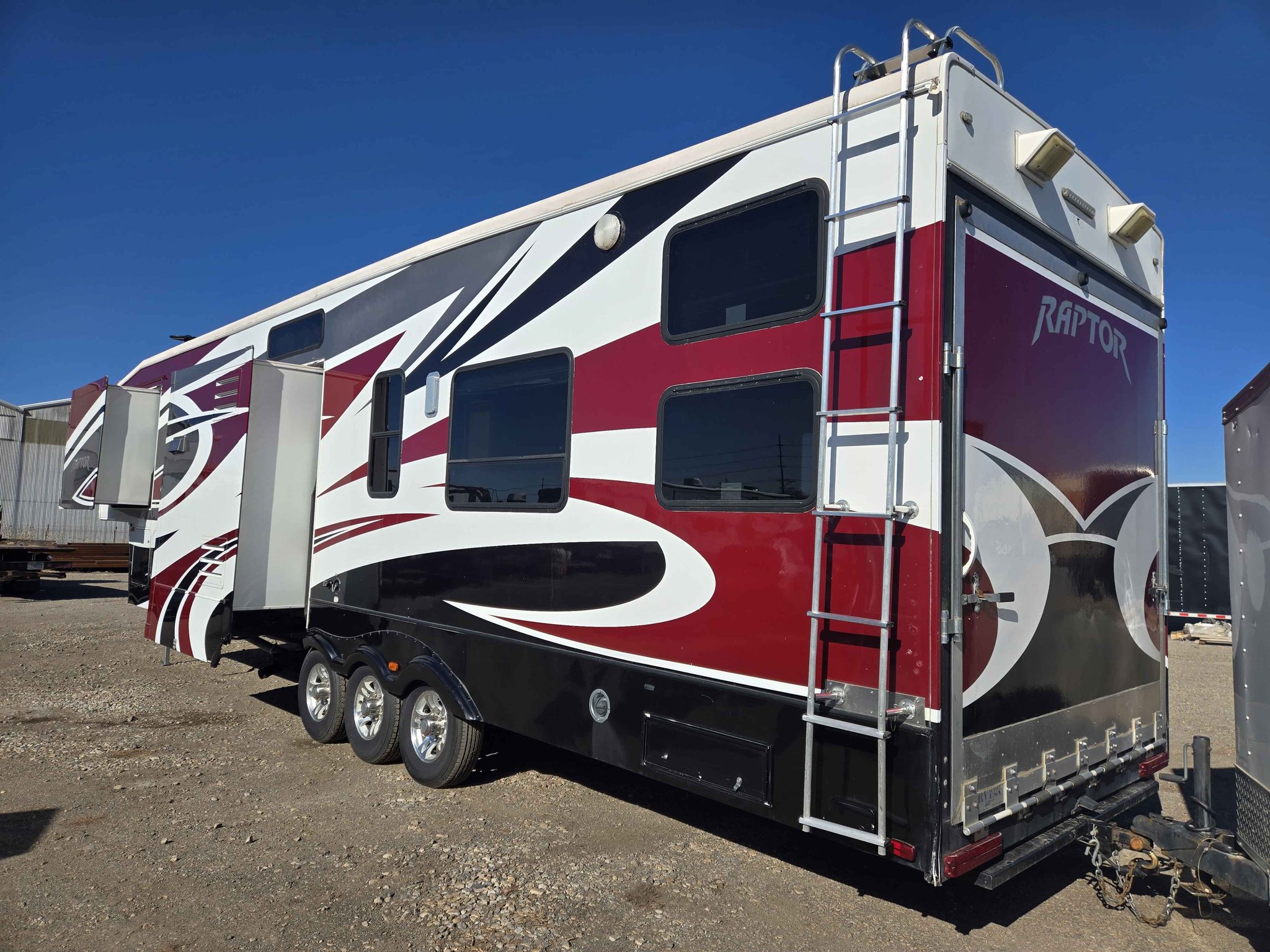 2010 Keystone Raptor Toy Hauler