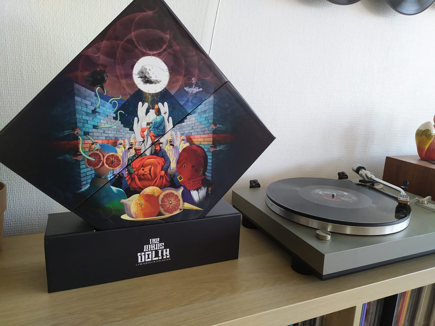 Hello Vinyl