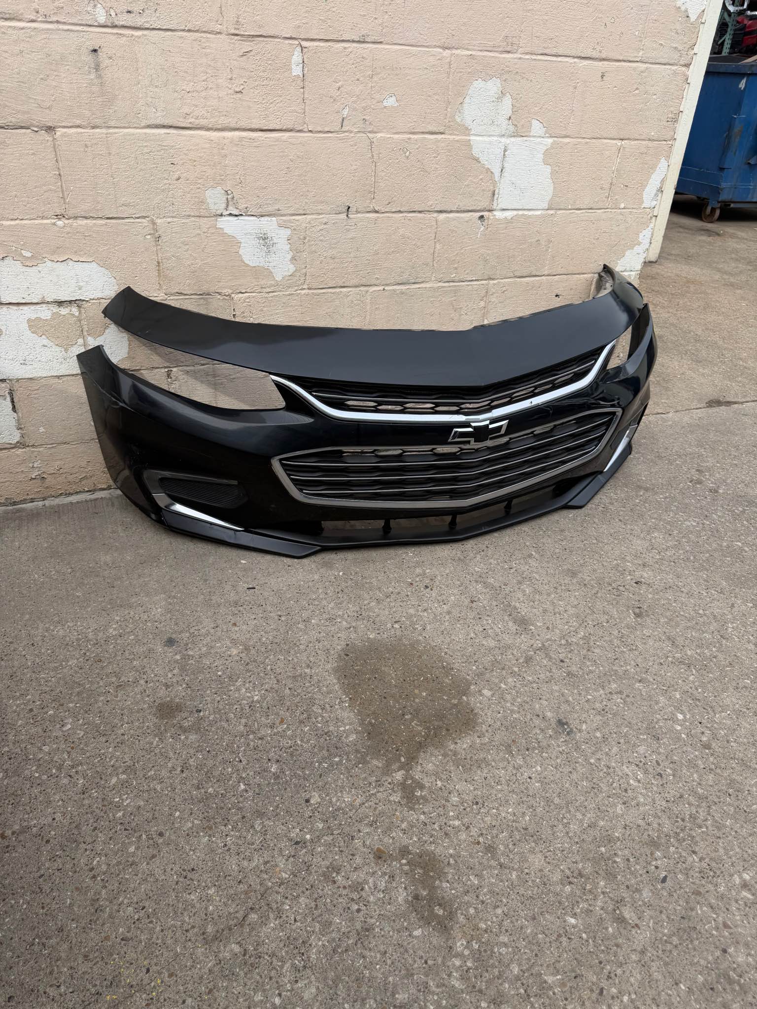2016-2018 CHEVROLET MALIBU FRONT BUMPER OEM - Car Exterior Parts