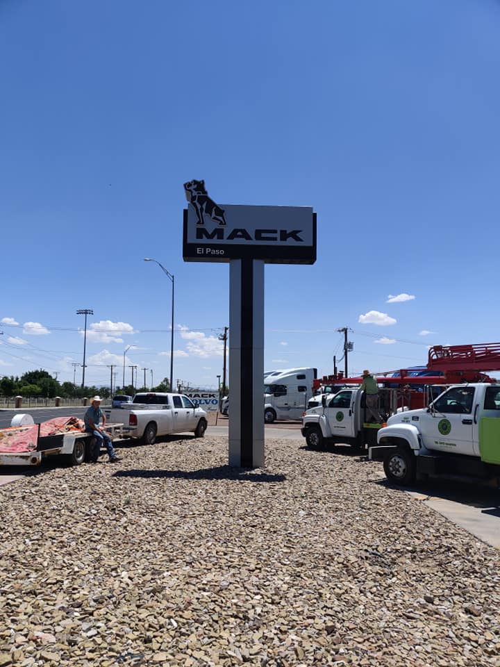 Installation of Mack pylon sign... - FF Signs & Crane Service