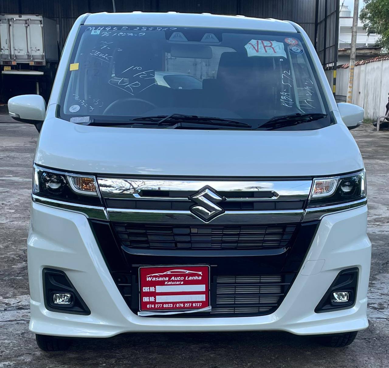 Suzuki wagon r safety 2025 model Pearl white Mileage 400km Auto