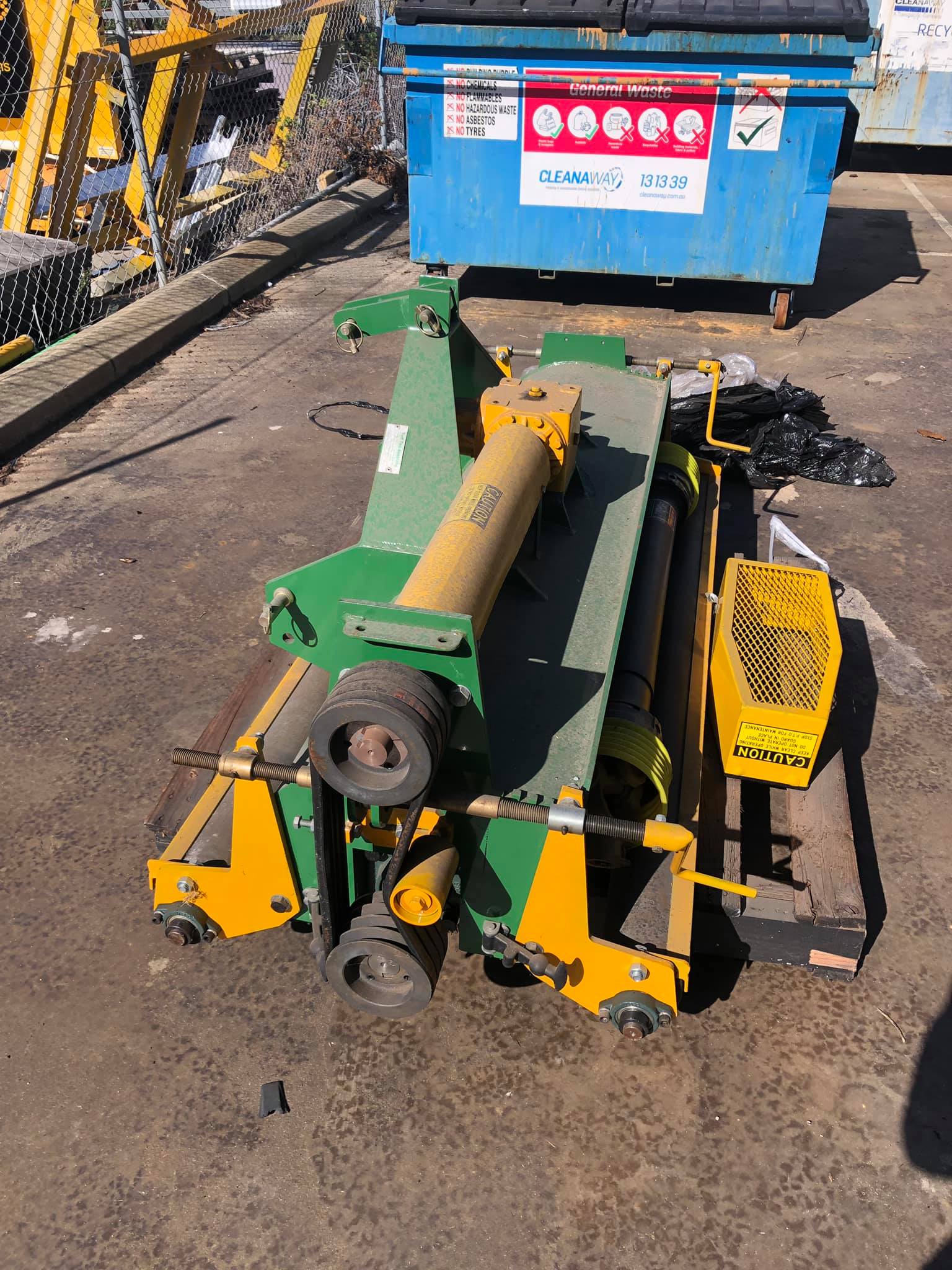 Turf brush Vertimowers and Dethatchers