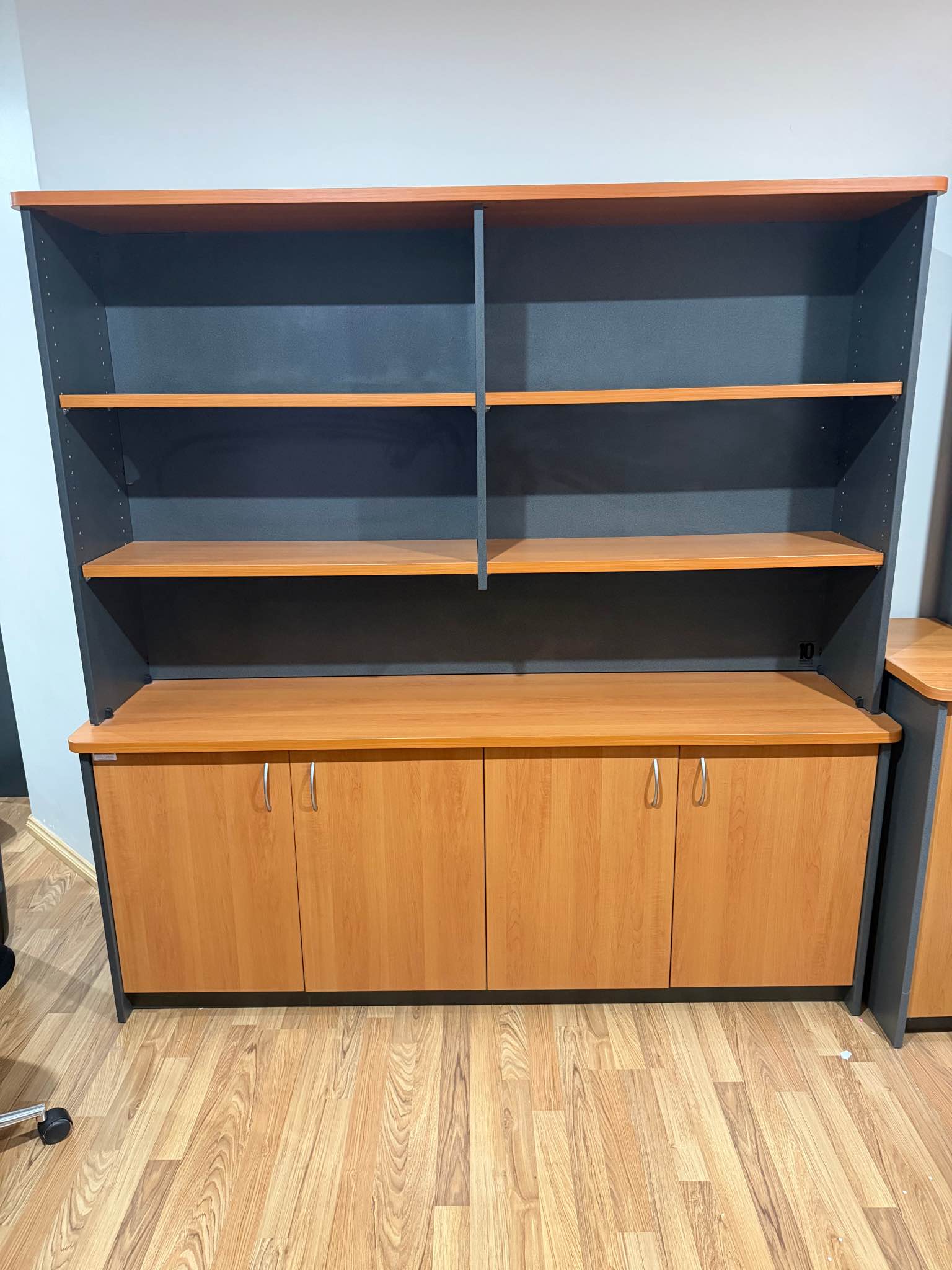 Office space set - Desks - Perth, Western Australia | Facebook ...