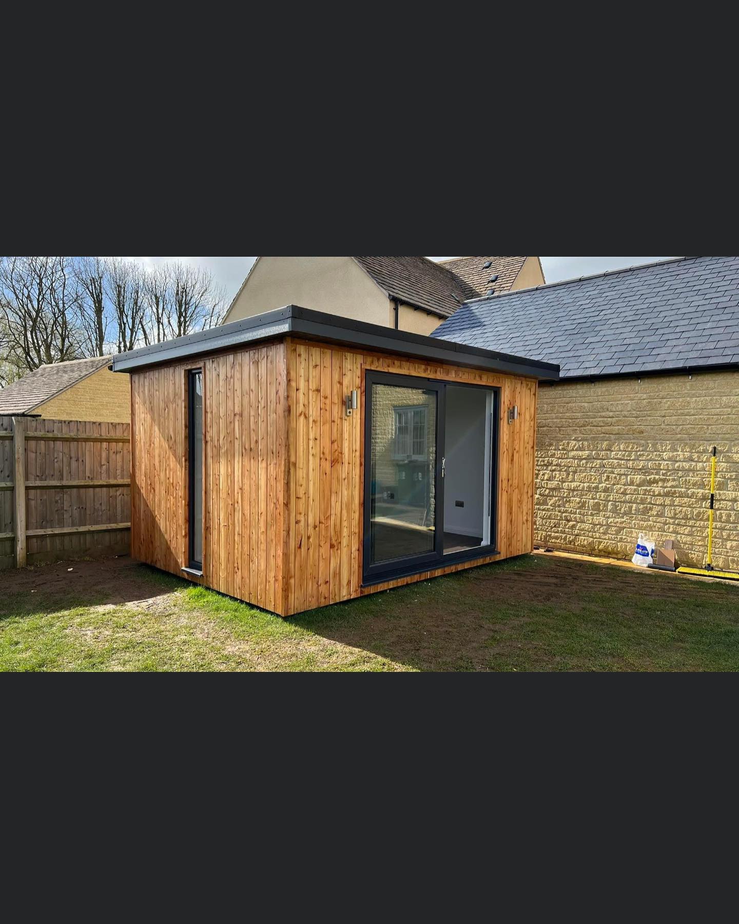 A lovely 4m x 3m Garden Room... - Bybrook Garden Rooms | Facebook