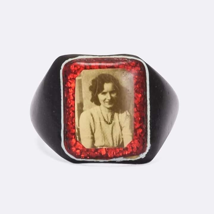 Prison rings, c1940 A prison... - Antique Store's Drawer | Facebook