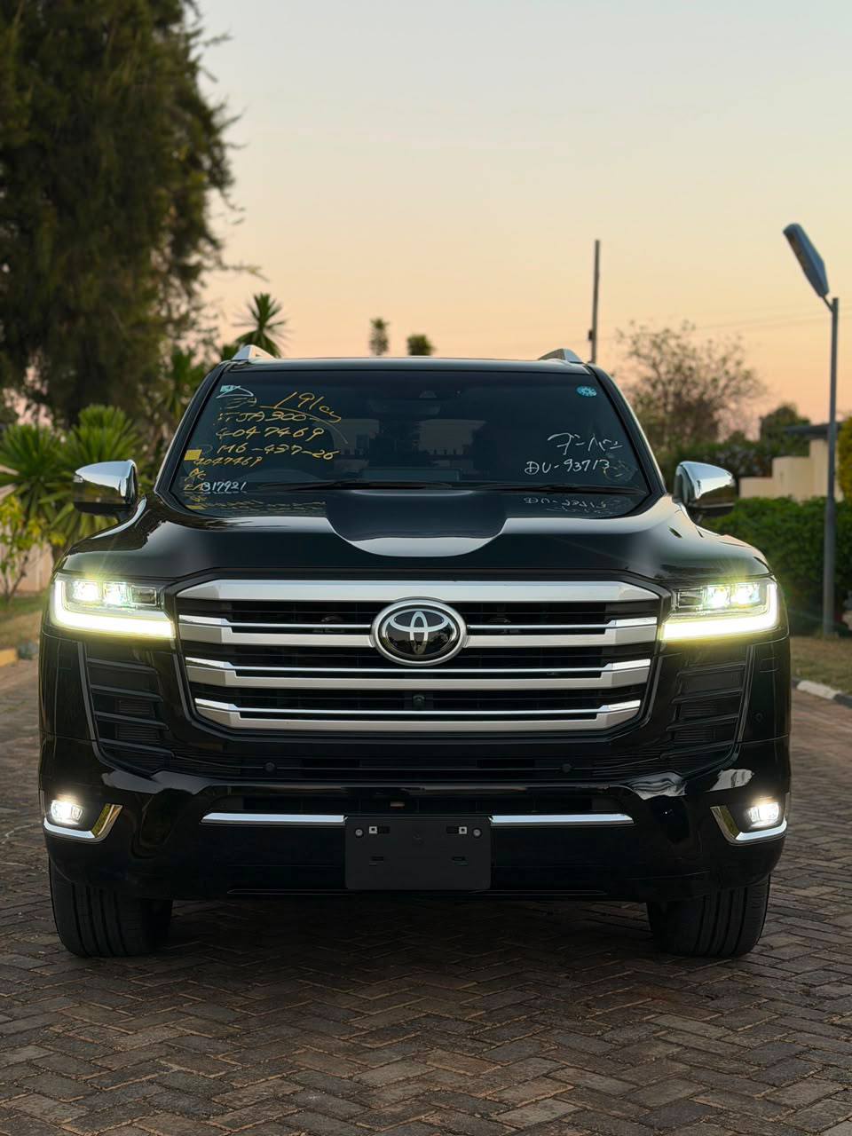 Toyota Land Cruiser ZX 2023 BLACK ➖New Entry Unregistered Duty
