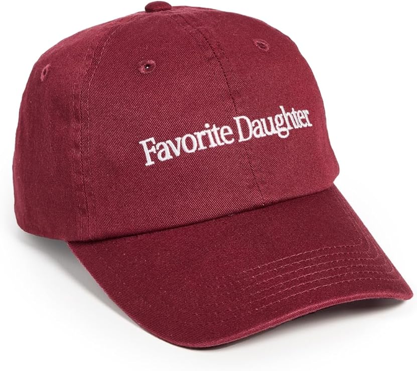 The Classic Felt Box Logo Cap offers a fresh take on a classic