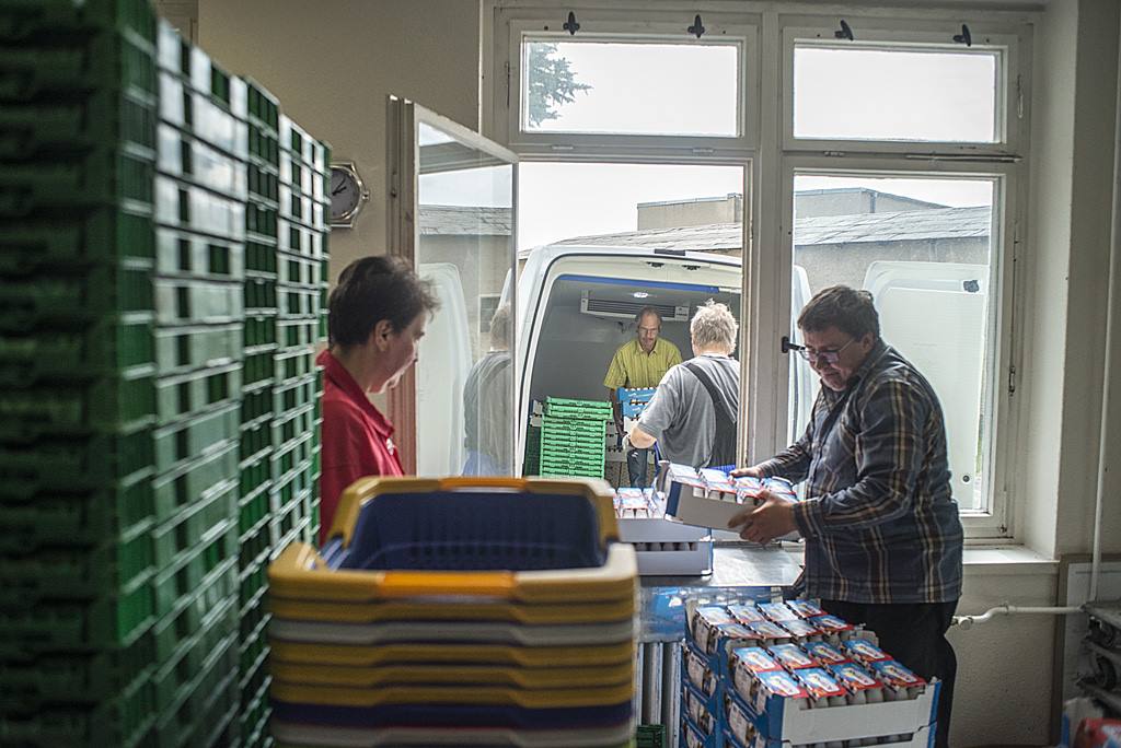Das Team Der Strausberger Tafel Sucht Arbeitslosenverband