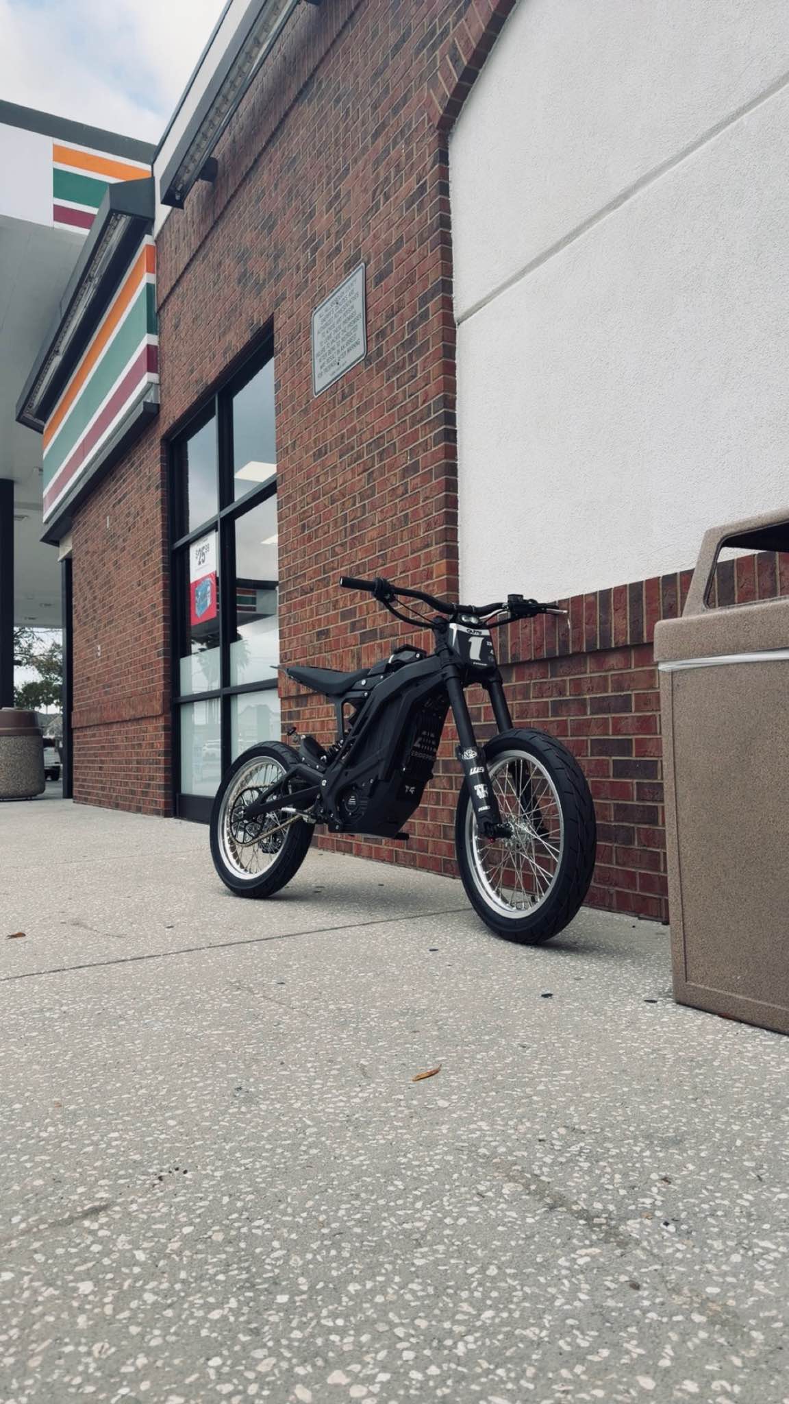 Eride Pro SS 2.0 – $1900 Mods, Ultra Bee Brake, Chrome Wheels – $3900 ...