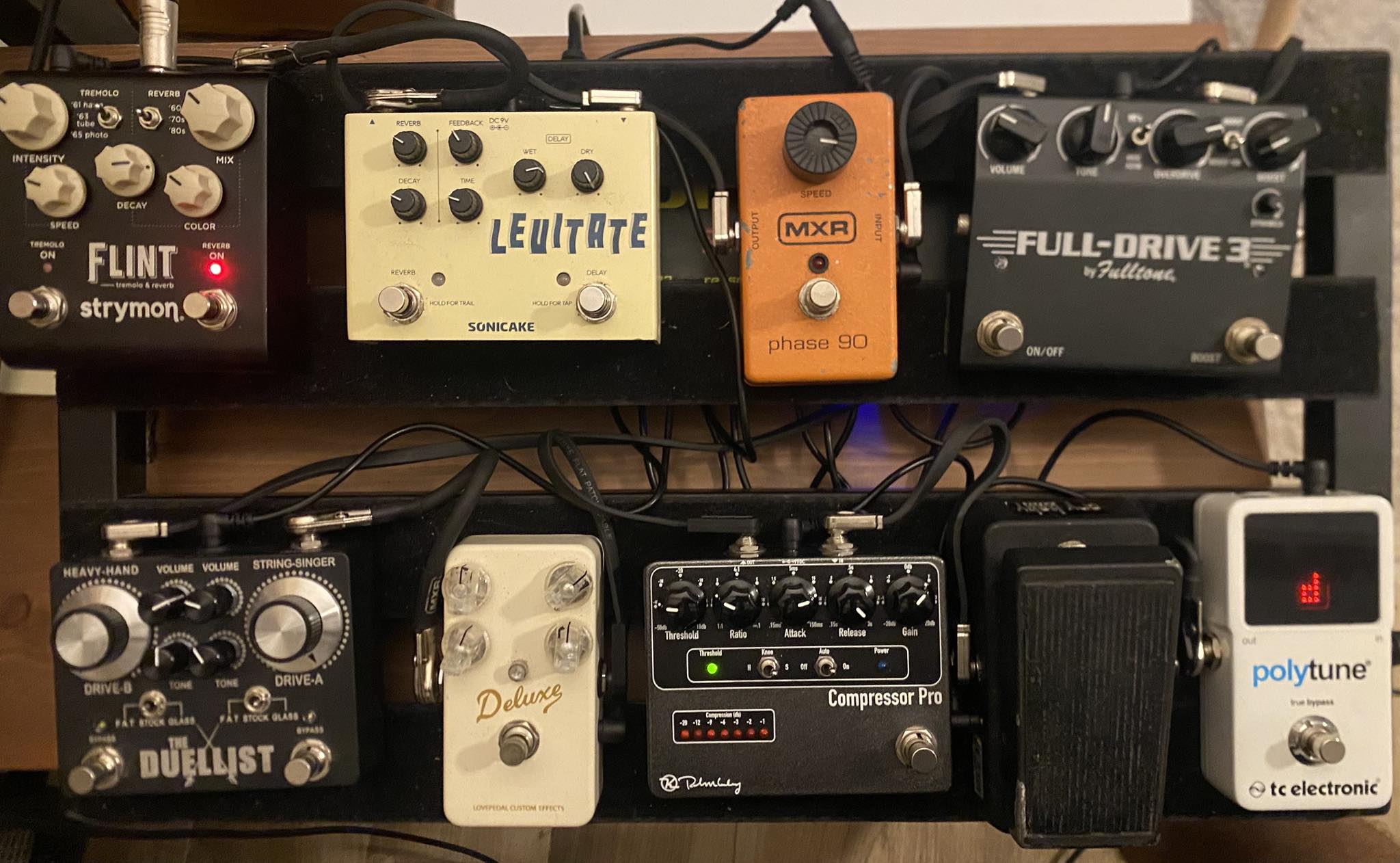 Which pedalboard for Flint and El Capistan?