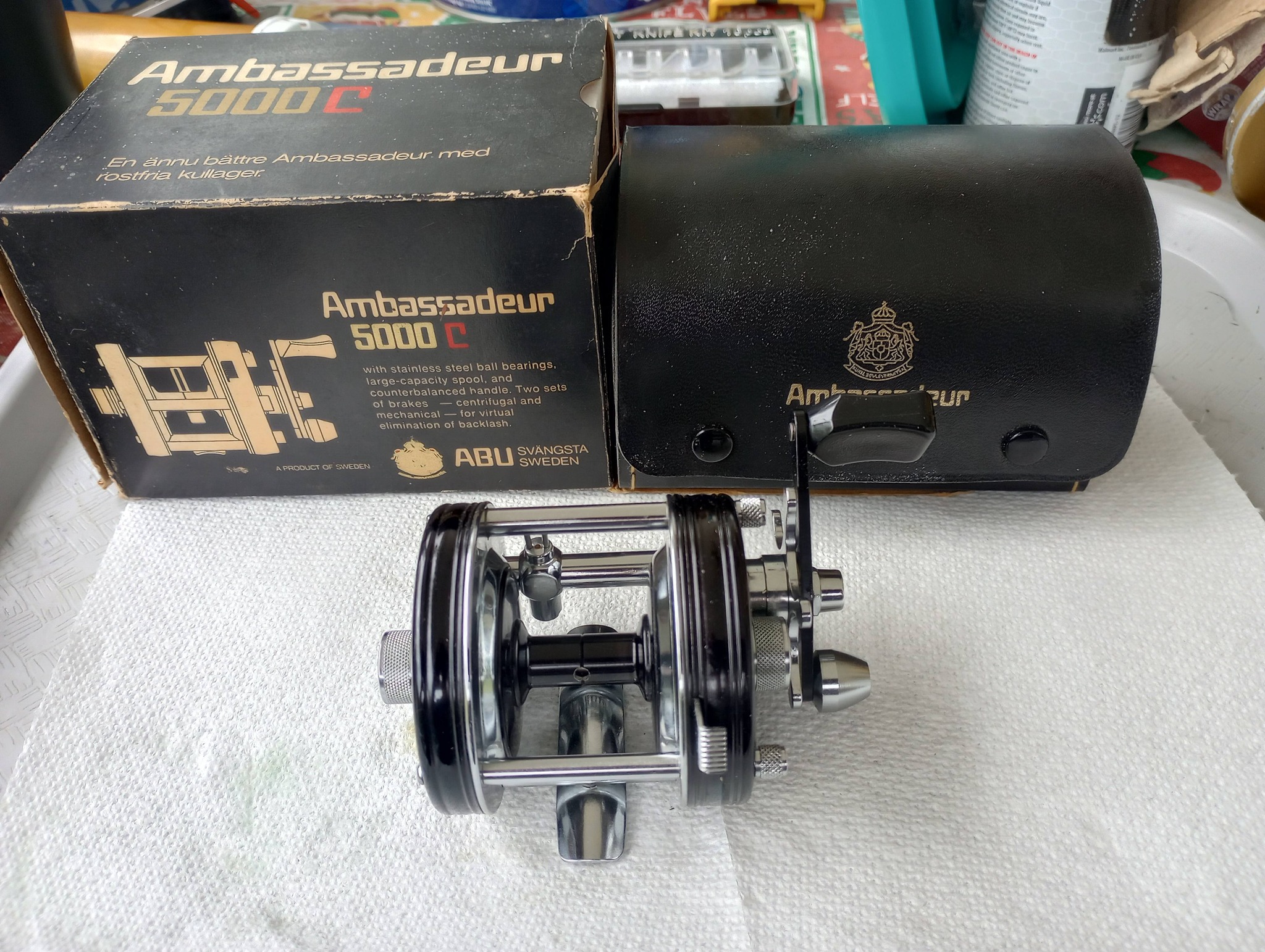 baitcasting reels for bass KastKing Centron Lite Reel Black / 7.1:1 / Left Handed Spinning Rod Abu Garcia right EVA Max Drag Model:REVO5SXVIQLP-L (LH)