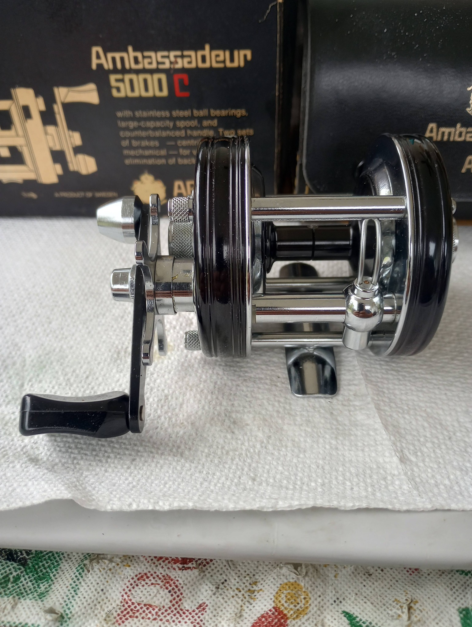 baitcasting reel with chip Shimano Tranx 400 B Size:600N This facilitates quick and baitcasting-rod Abu Garcia Black Max
