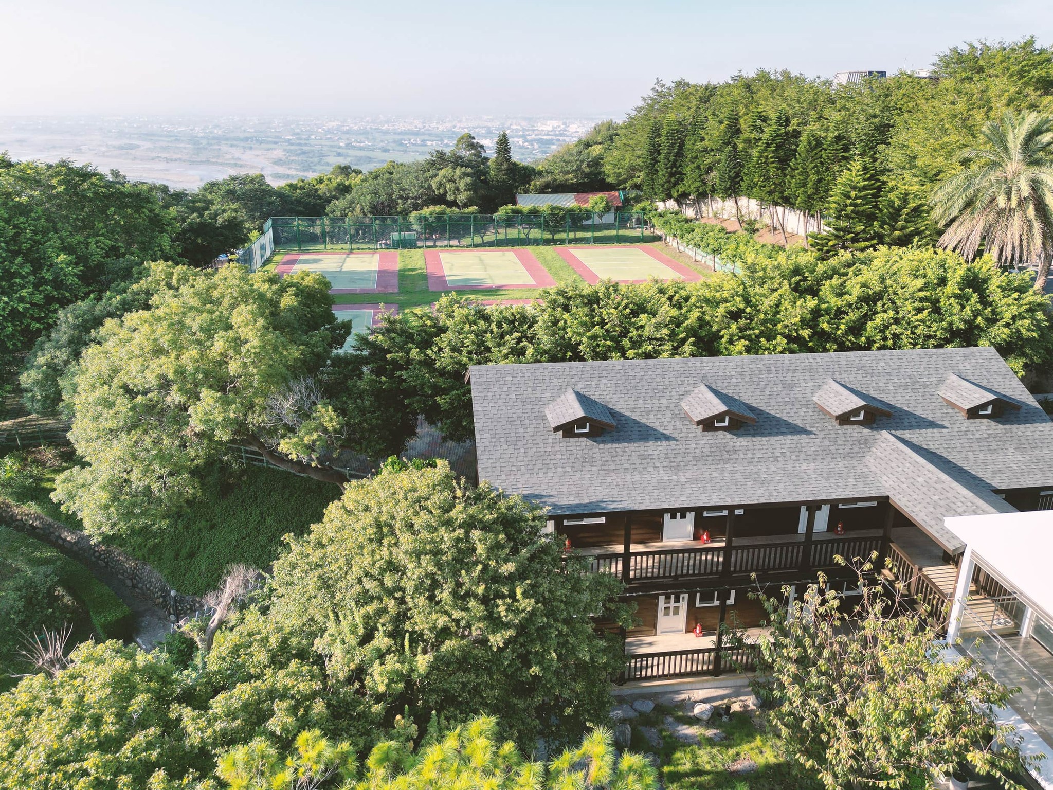 園區主人一生的夢想，實現運動木屋社區... - 居林木構建築 Asperworld Log & Timber Homes | Facebook