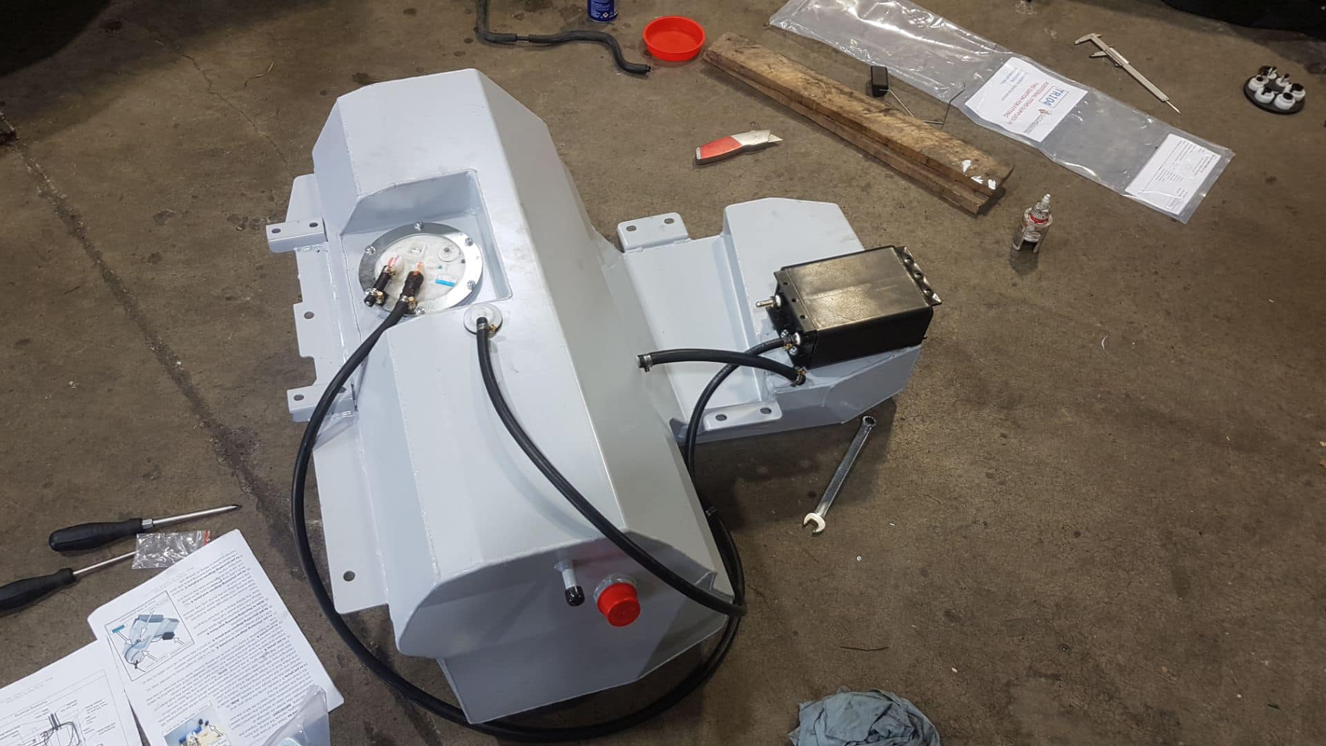 new-suzuki-jimny-jb74-australia-longranger-80l-tank-installed