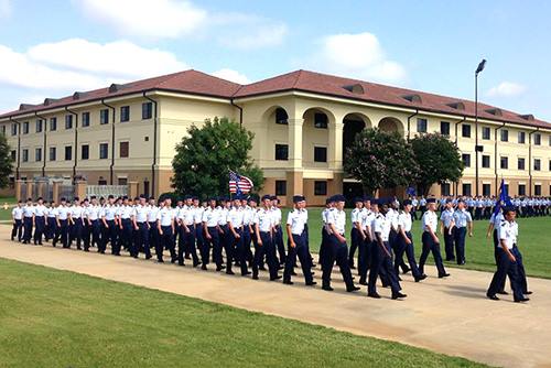 UT Air Force ROTC... - UT Air Force ROTC Detachment 825
